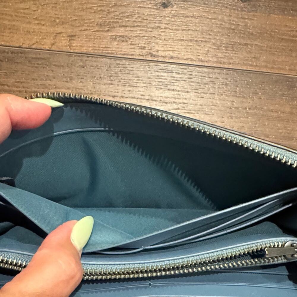 Coach Pre Owned Blue Leather Zip Wallet with Silver Logo few hairline marks. - Picture 9 of 12